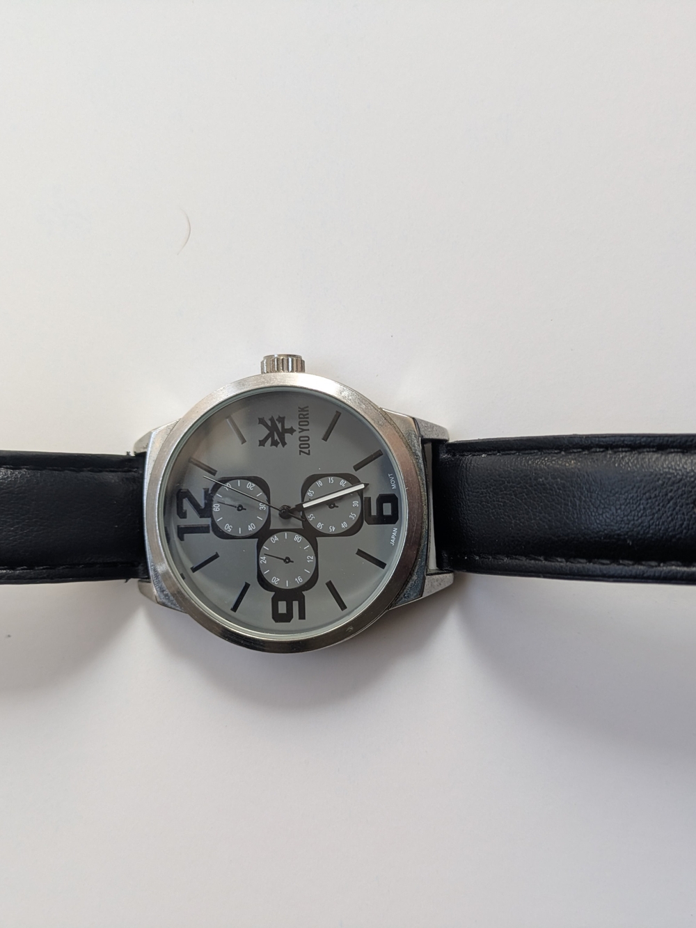 Zoo York Black and Silver Men's Analog Watch